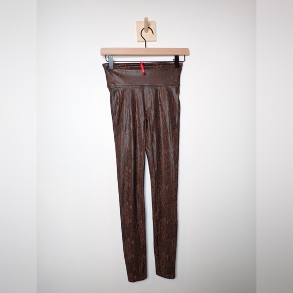 Spanx Faux Leather Snake Shine Leggings Women's size S Brown Snakeskin print - Picture 1 of 6